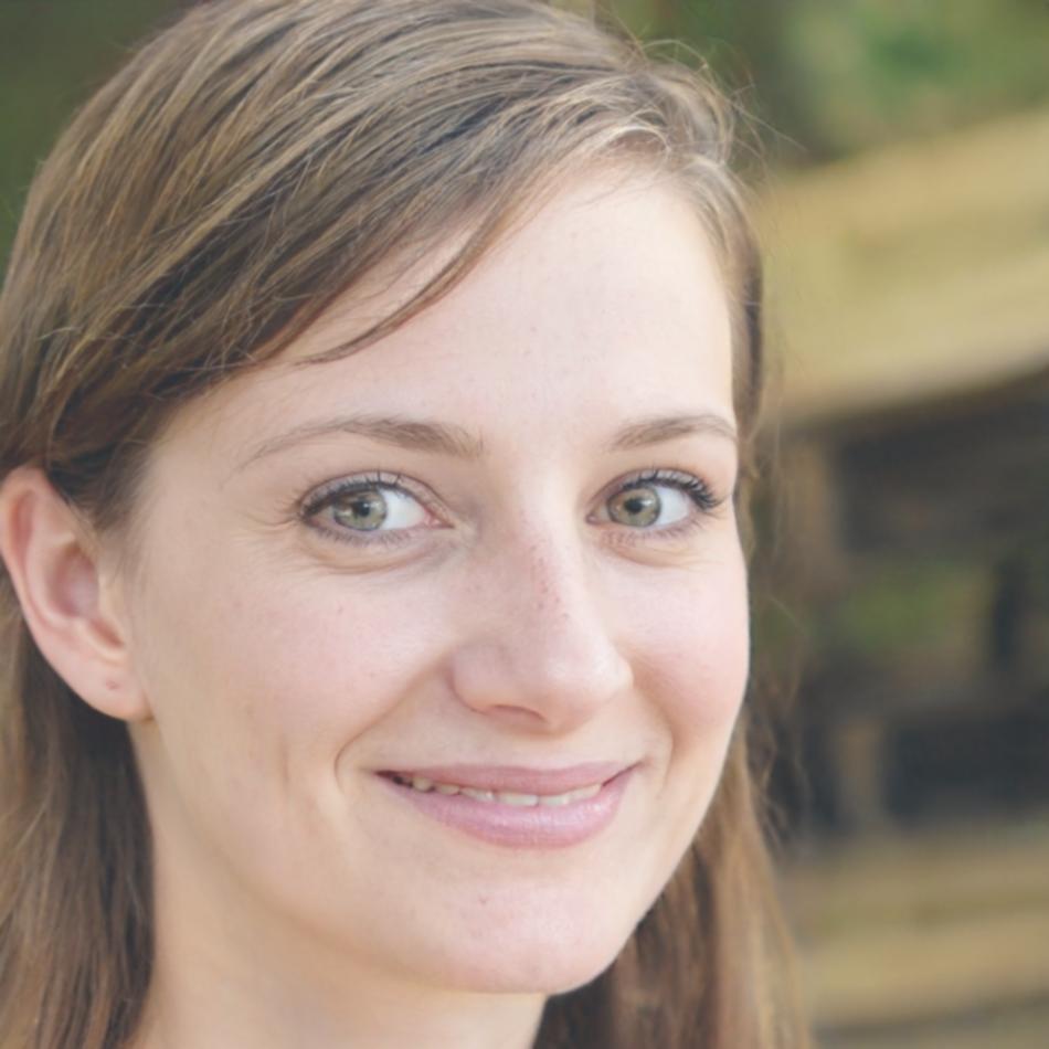 Directora de Finanzas Corporativas